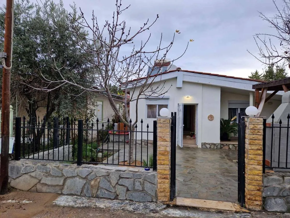הקונטקטים של House Sea Relax